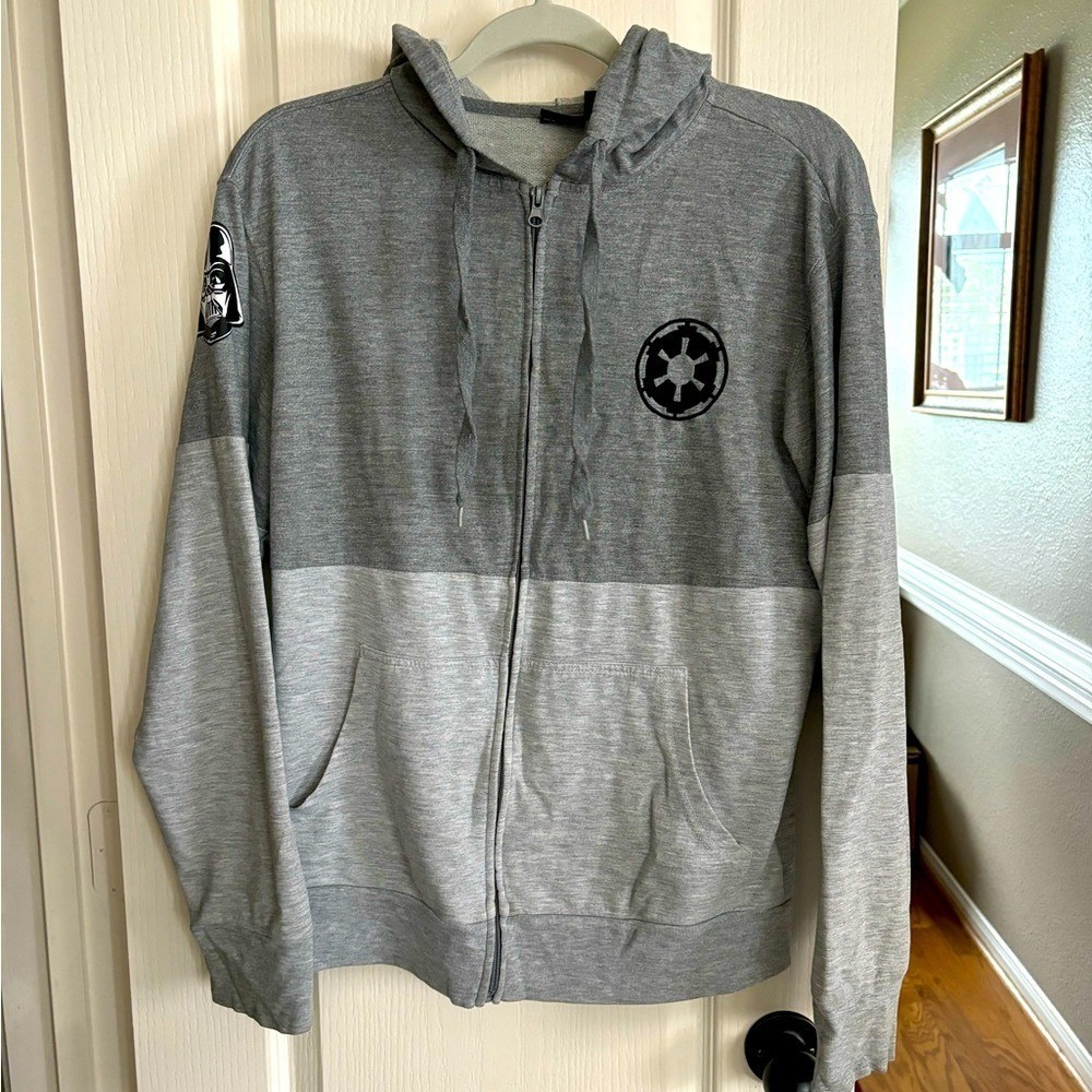 Star‎ Wars Darth Vader full zip hoodie. Size small.  0769